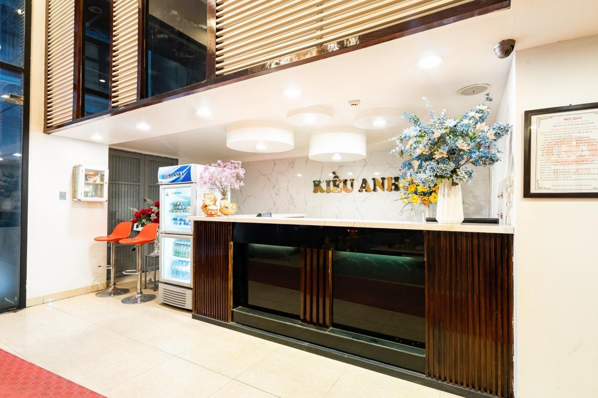 Kieu Anh Hotel - 81 Trung Kinh - By Bay Luxury Hanoi Exterior photo